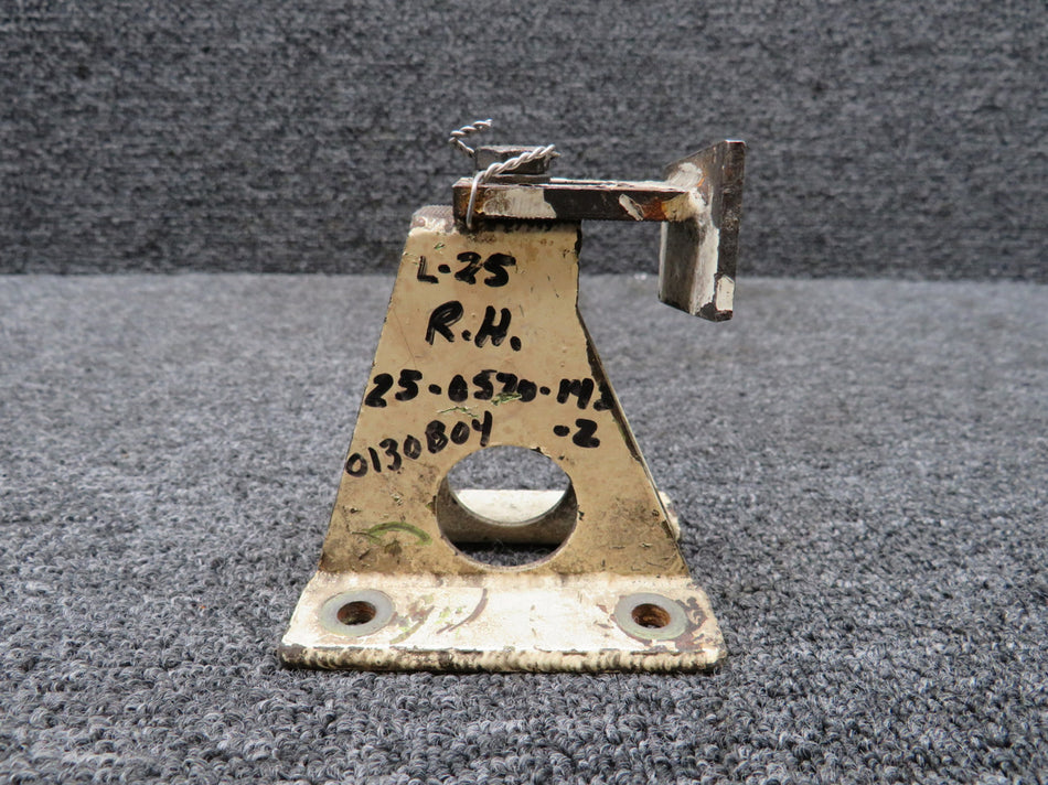 25-0570-143-2 Learjet 25 Stop Assembly RH