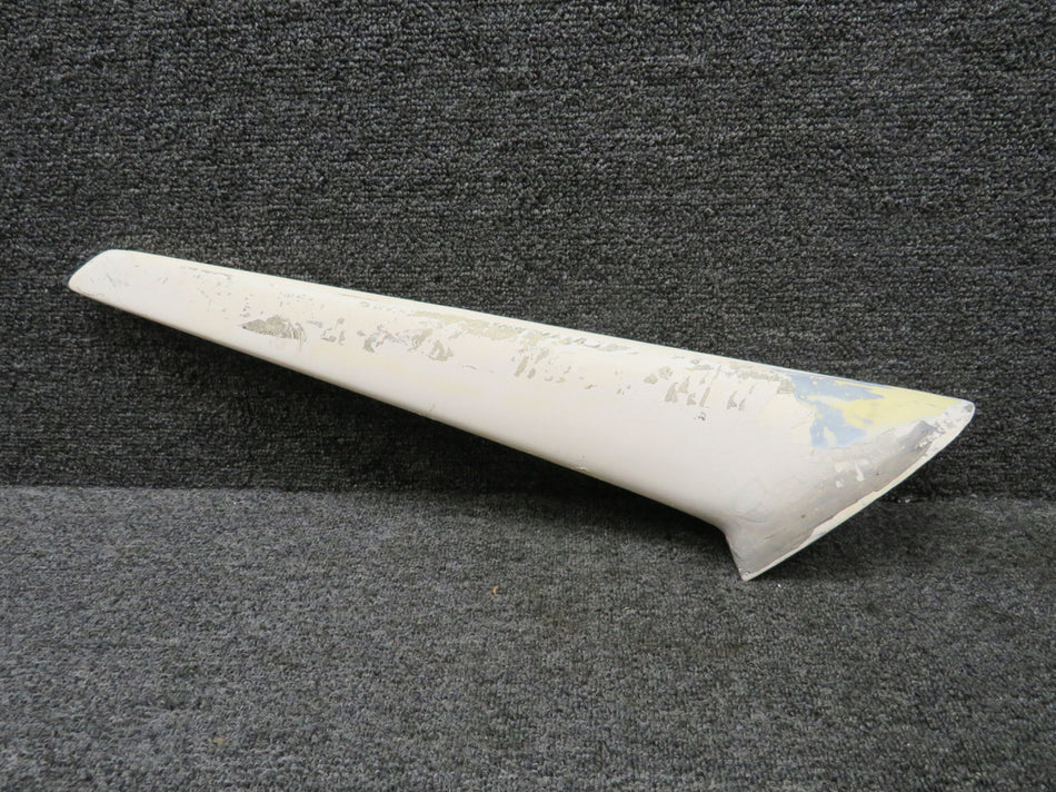 CI-138 Comant VHF Communication Blade Antenna (Chipped)