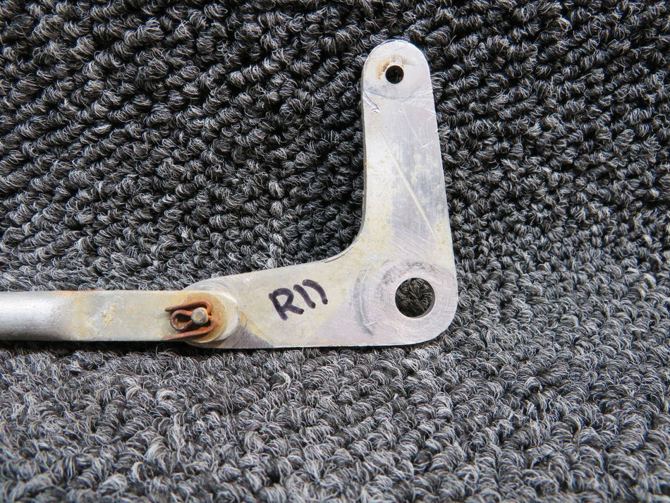 1717085-2, 1717090-4 Cessna 177RG Bellcrank & Push Rod Cabin Door RH