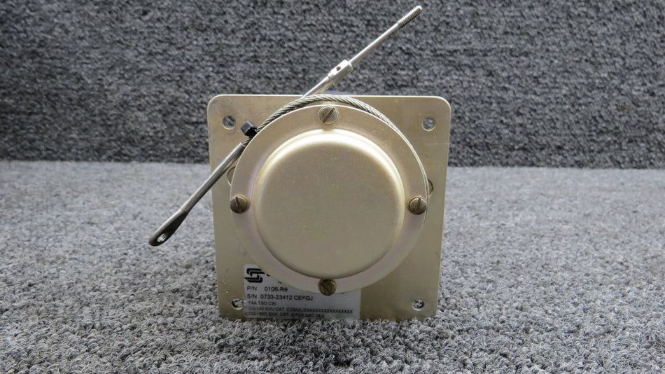 0106-R9 S-Tec Roll Servo Assembly w Mounting Brackets (Volts: 28)