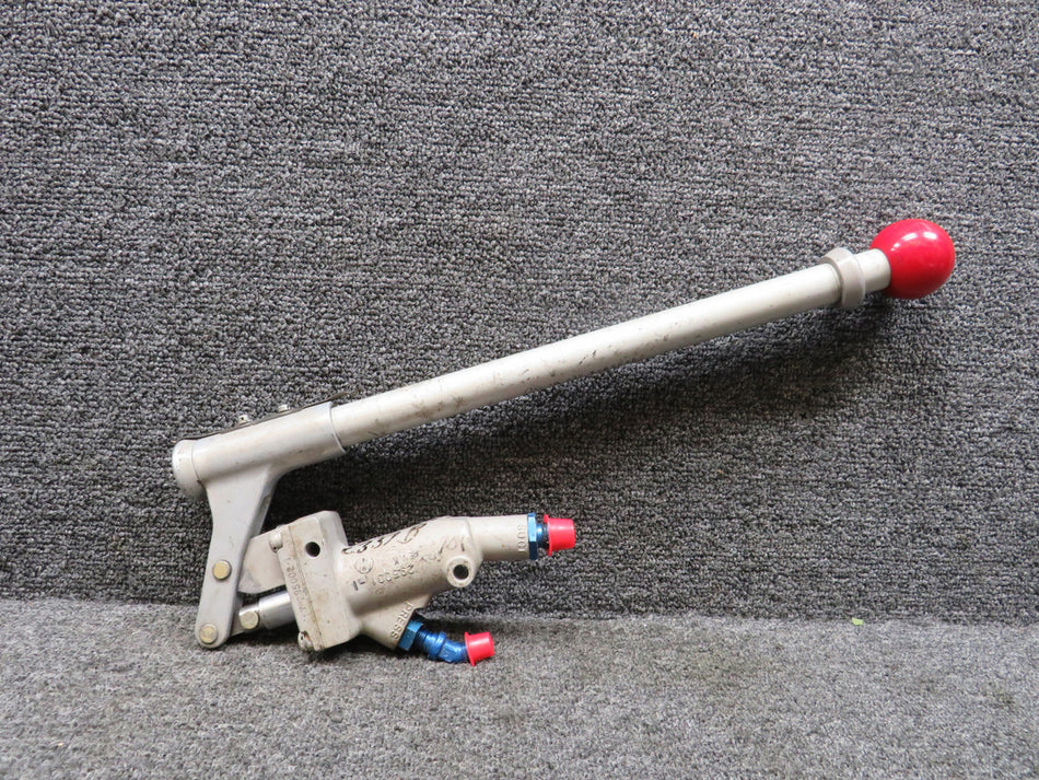 1580005-1 Cessna 337B Emergency Landing Gear Hand Pump Actuator