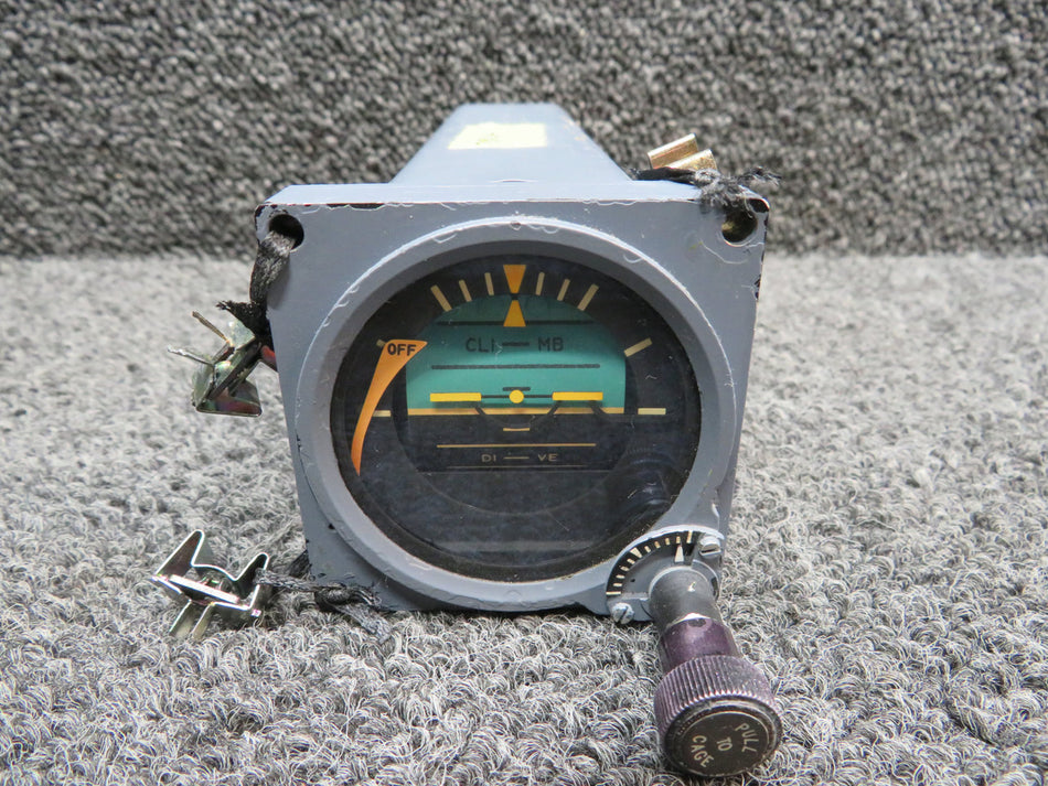 501-1197-05 J.E.T AI-804 Attitude Indicator (Volts: 28)