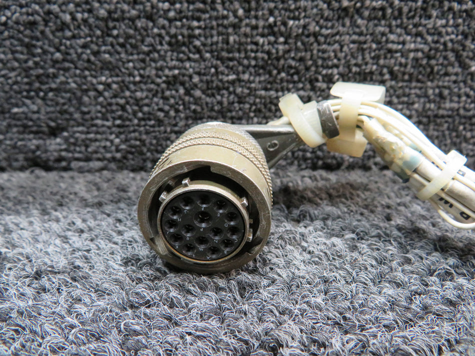 456-14-15SW Deutsch Canon Plug Connector
