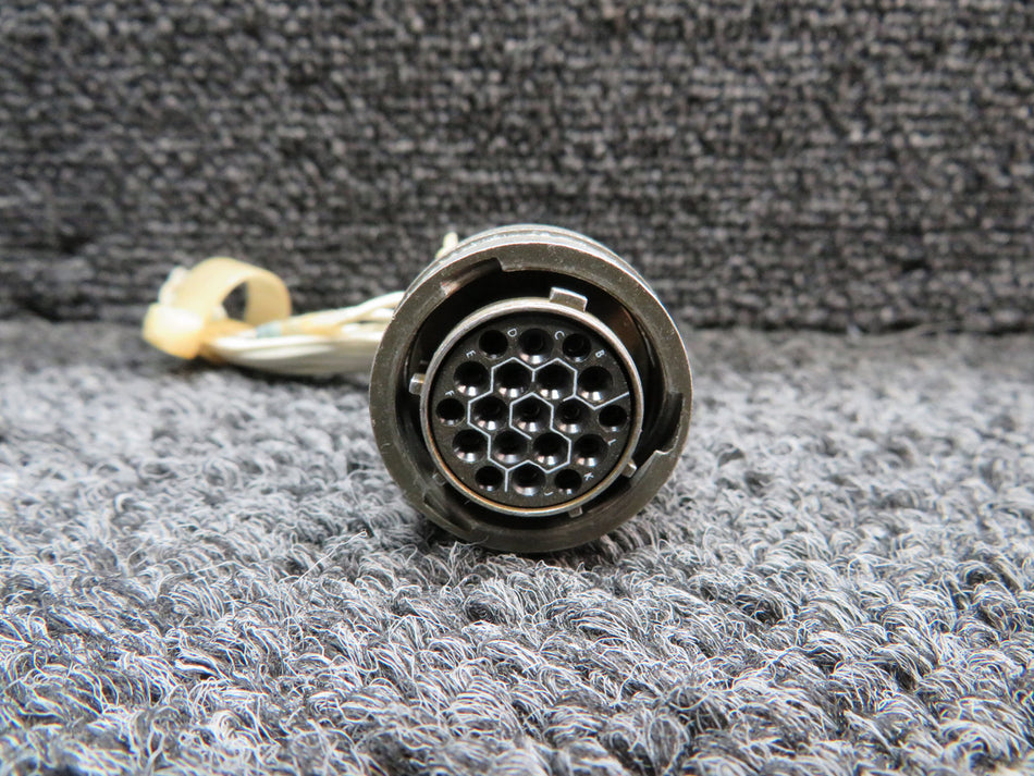 456-14-19SY Deutsch Canon Plug Connector