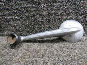 Piper PA24-180 Handle