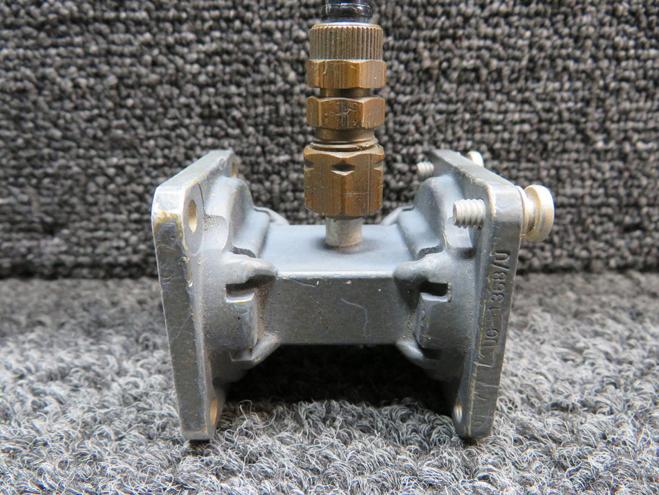 UG-136B-U Honeywell Radar R.T Adapter