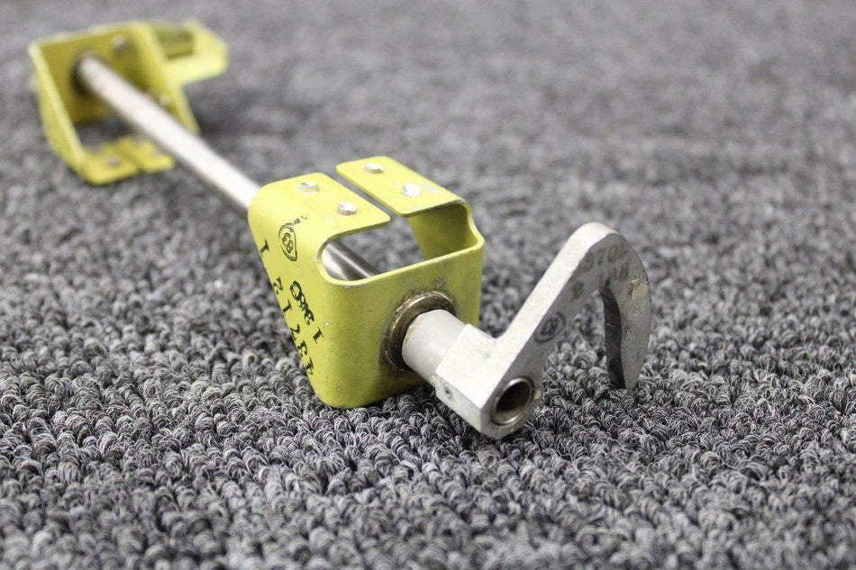 43707-2 Rockwell 112B Lower Cabin Door Latch Assy RH