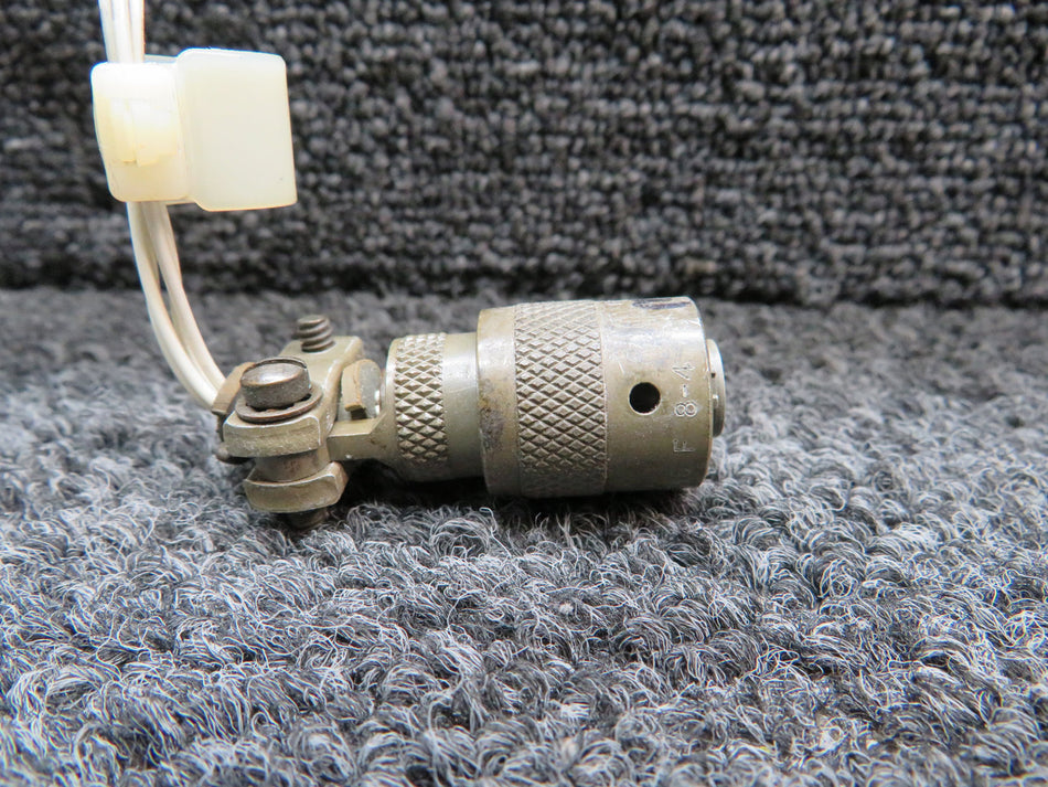 MS3116F8-4 Burndy Canon Plug Connector