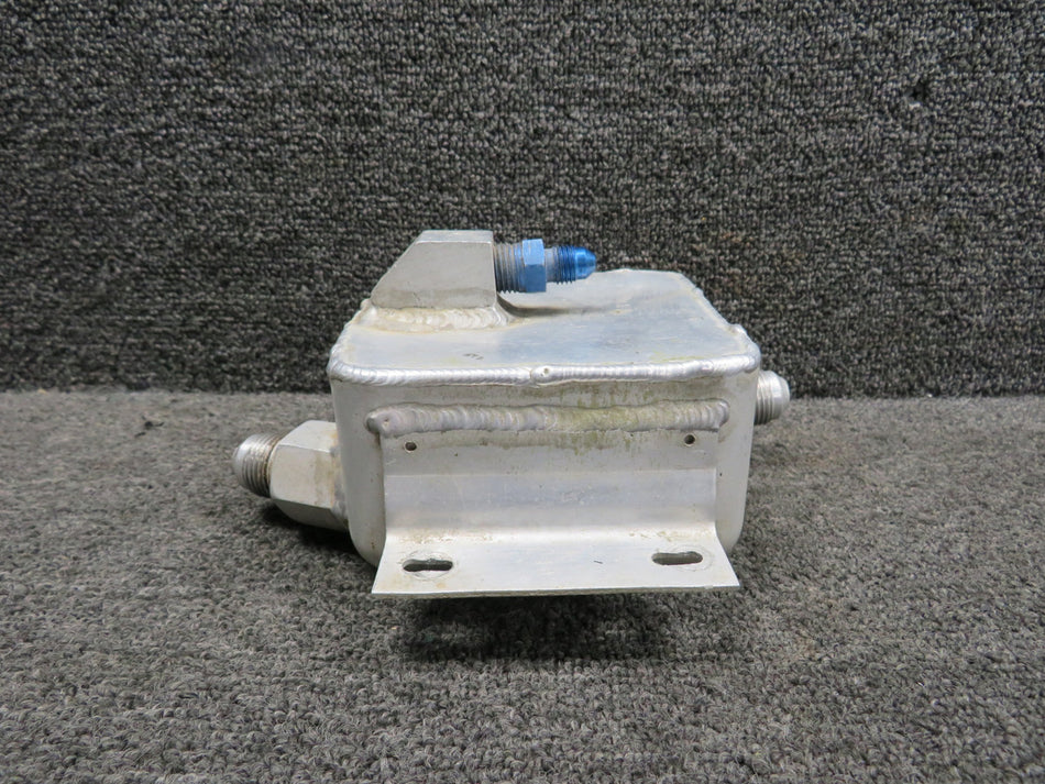 2016016-11 Cessna 177RG Fuel Reservoir LH (Worn Housing)