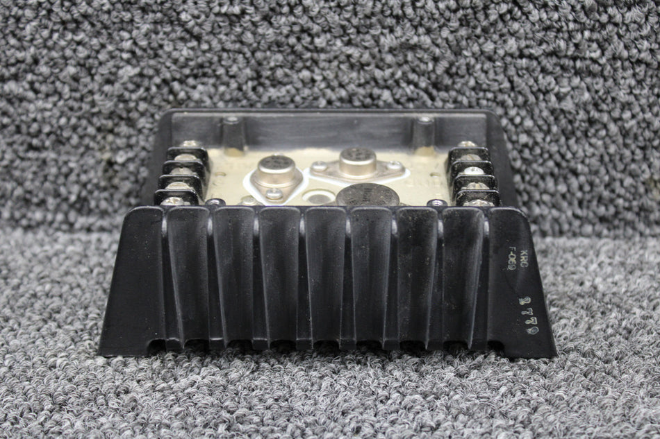 071-1041-01 King Radio KA-39 Voltage Converter w Mod (28 to 14 Volts) (No Cover)