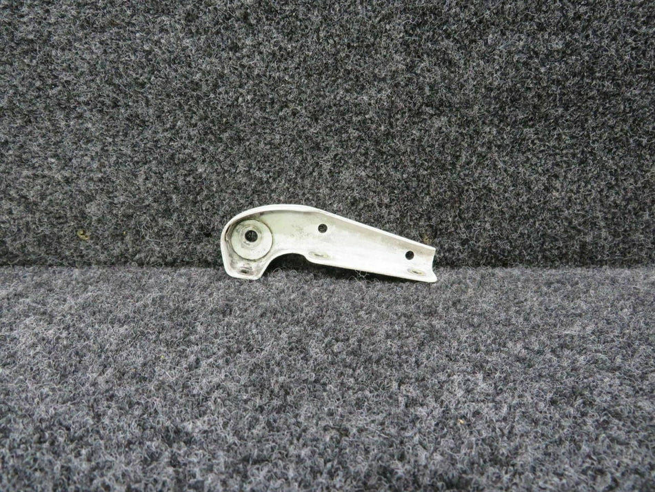 42025-000 Piper PA-31T Bracket Assembly Gear Door Actuator Rear (C20)