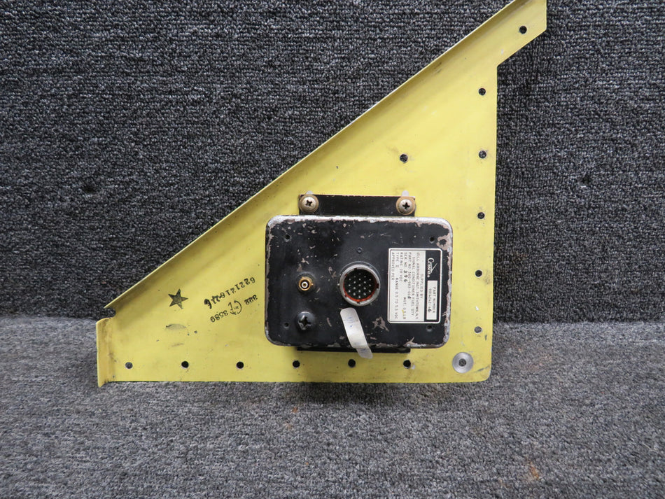 360-983-004 (Alt: 9914242-46) Gull Fuel Qty Signal Conditioner with Mount