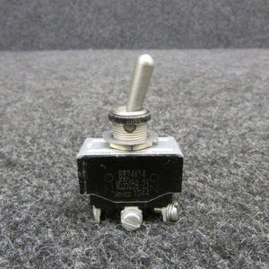 8824K14 (Alt: MS35059-23) Cutler-Hammer Toggle Switch Assembly (2-Place)