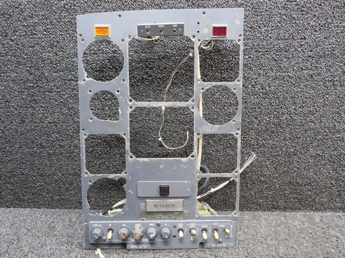 Does Not Apply 9661008-2 Cessna Instrument Panel with Connectors (Worn)