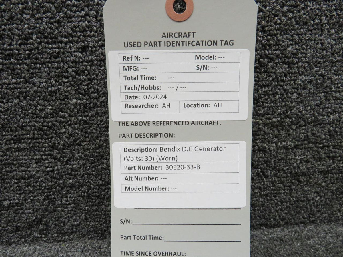Bendix Airplane Parts & Equipment 30E20-33-B Bendix D.C Generator (Volts: 30) (Worn)