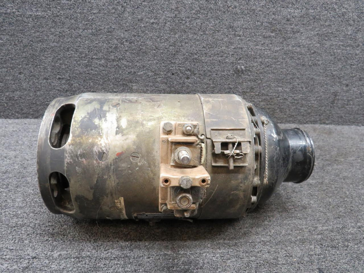 Bendix Airplane Parts & Equipment 30E20-33-B Bendix D.C Generator (Volts: 30) (Worn)