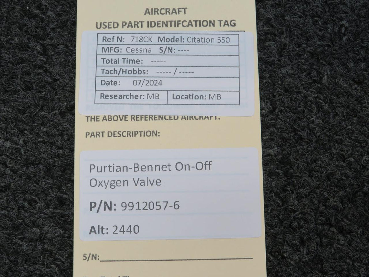 Purtian-Bennett 9912057-6 (Alt: 2440) Purtian-Bennet On-Off Oxygen Valve