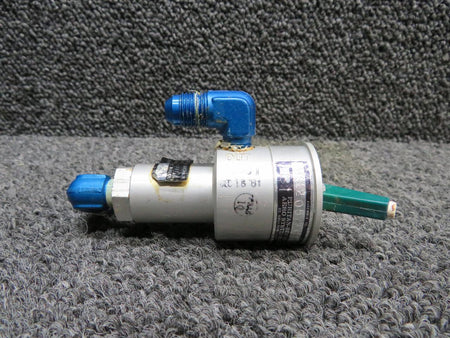 Purtian-Bennett 9912057-6 (Alt: 2440) Purtian-Bennet On-Off Oxygen Valve