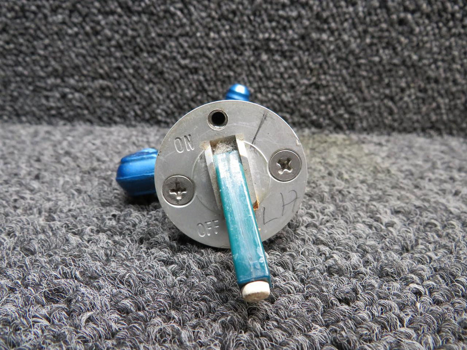 Purtian-Bennett 9912057-6 (Alt: 2440) Purtian-Bennet On-Off Oxygen Valve