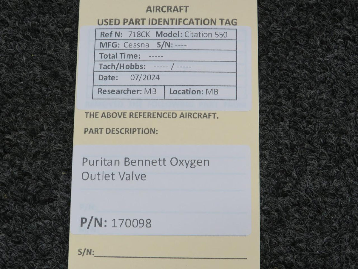 Purtian-Bennett 170098 Puritan Bennett Oxygen Outlet Valve