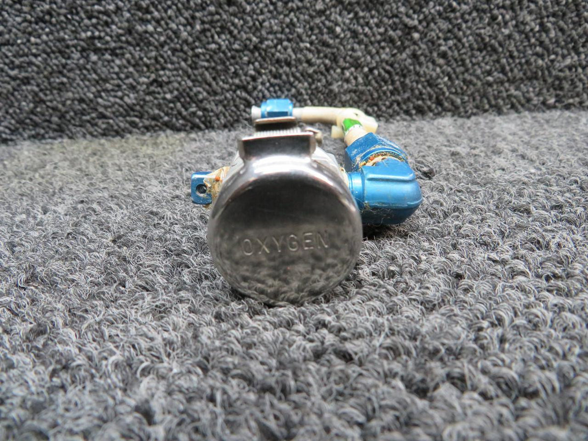 Purtian-Bennett 170098 Puritan Bennett Oxygen Outlet Valve