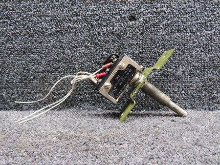UND Lab Inc DT-2R-A7 (Alt:MS5008-1) UND Lab Landing Gear Position Micro Switch w Bracket