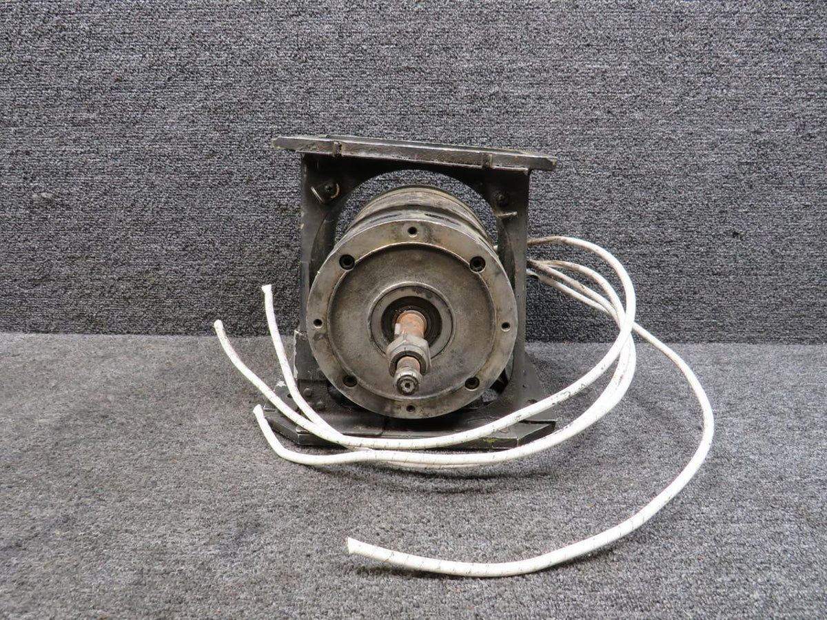 Space Controls MSH1 (Alt: 150-380041-1) Space Controls Motor (28V) (Cracked Mount) (Core)