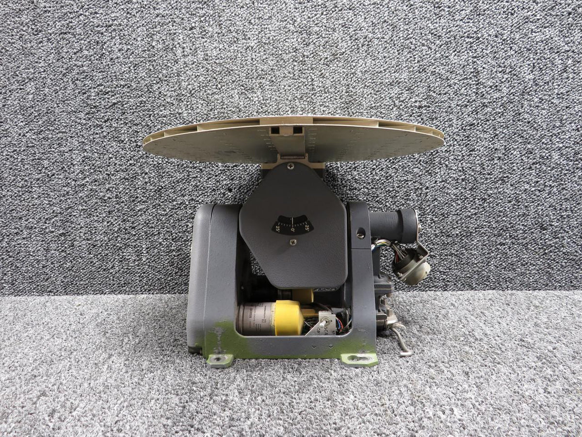 RCA MI-585224, MI-585084 RCA AP-3001 Antenna Drive Assy and Radar Array