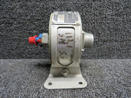 Meletron M410G-16A-125 Meletron M410 Pressure Actuated Switch (Volts: 28)