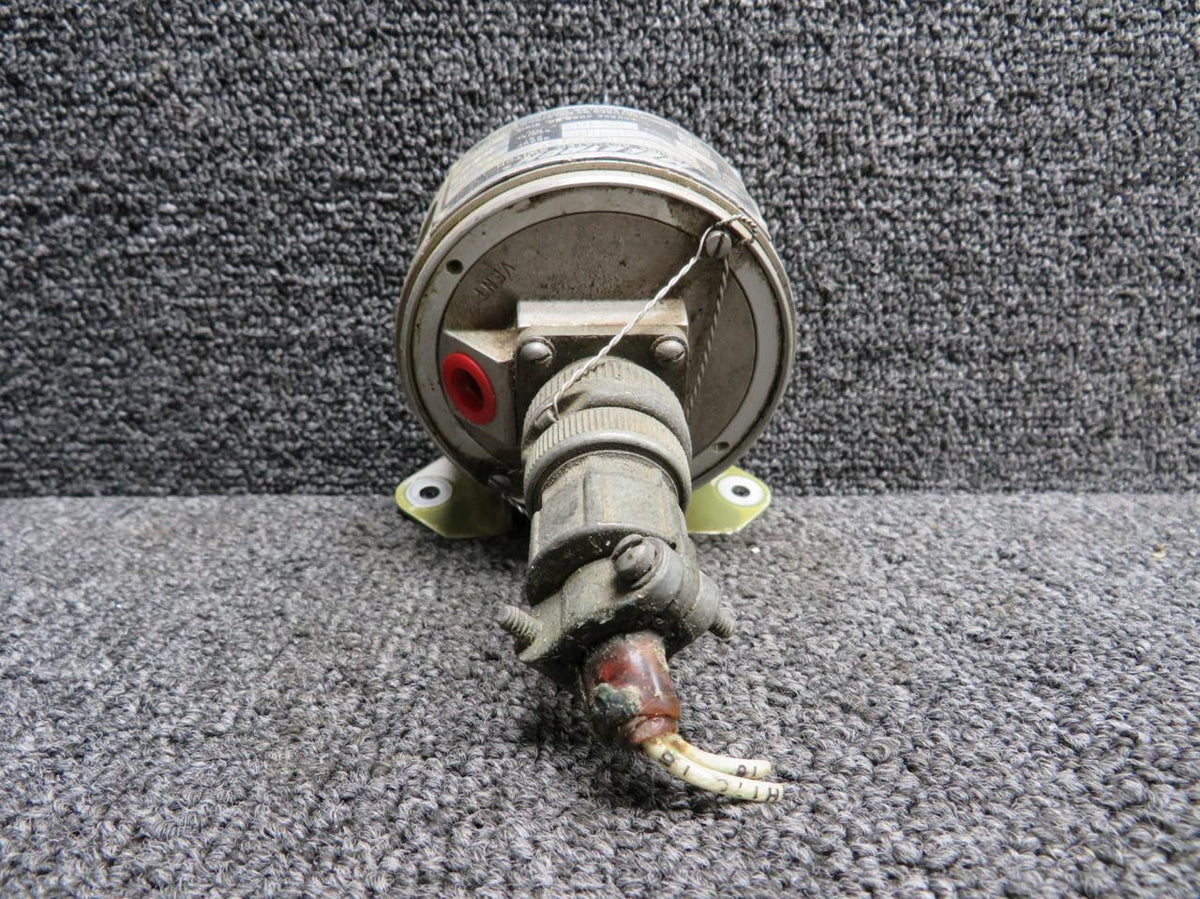 Meletron M4151B-7A-29 Meletron Pressure Actuated Switch (Volts: 28, Amps: 2)