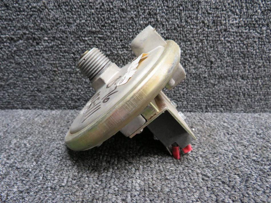 Beechcraft Parts 90-380010-1 Beechcraft Stall Pressure Switch