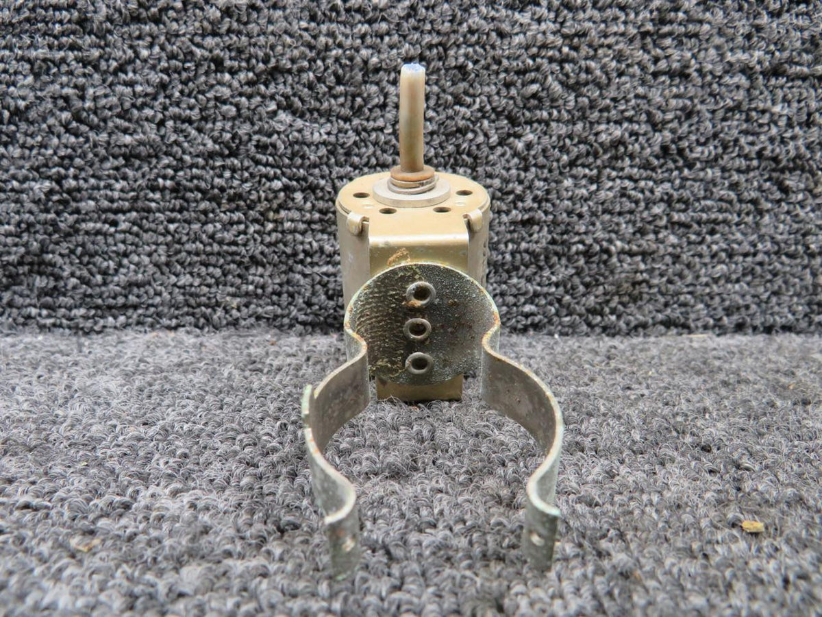 CAS PAF1538-6 (Alt: 9910232-8) CAS Low Fuel Warning Switch (Core)