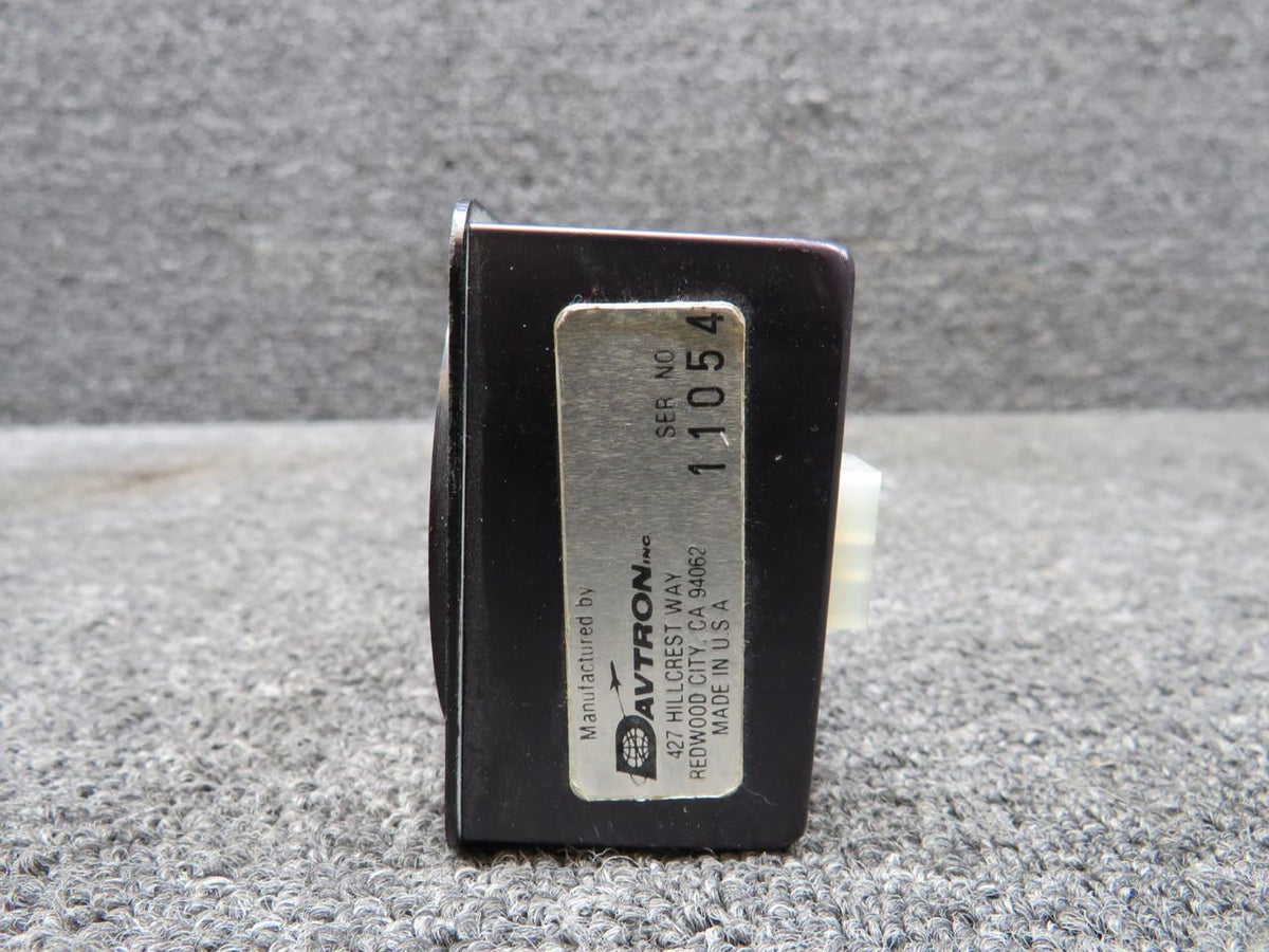 Davtron M377C Outside Air Temperature Centigrade Indicator