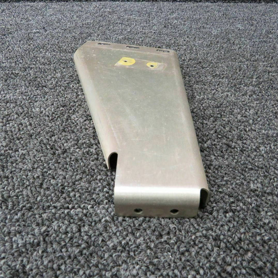 047-3533-02 Beechcraft 58 King Auto Pilot System Bracket