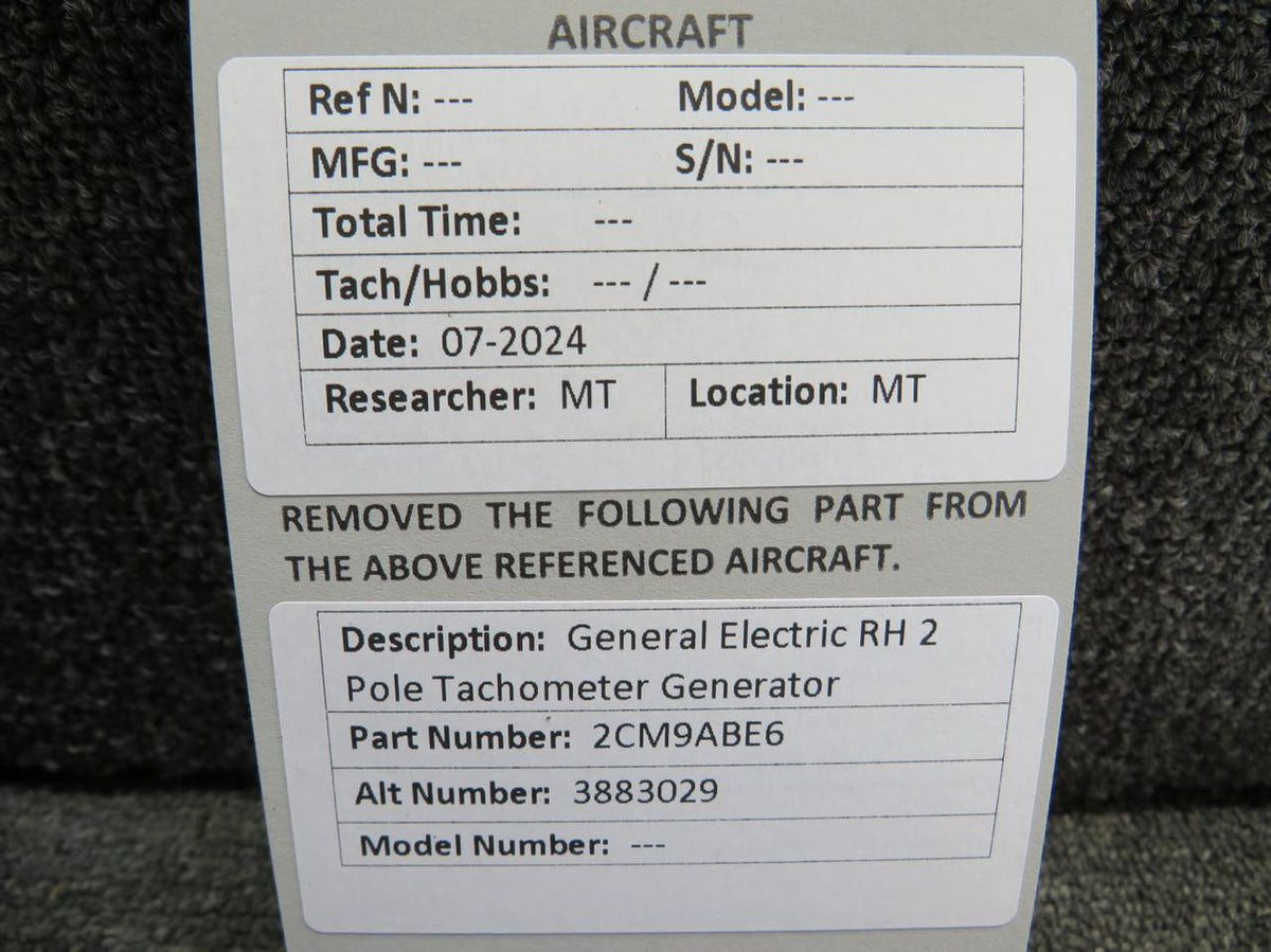 General Electric 2CM9ABE6 (Alt: 3883029) General Electric RH 2 Pole Tachometer Generator