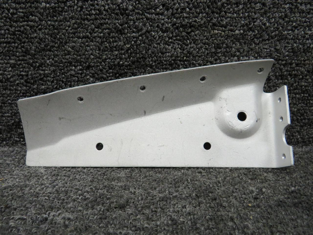 Does Not Apply 0712301-2 (Use: 0712317-2) Cessna 182 Actuator Hinge Bracket Outboard RH