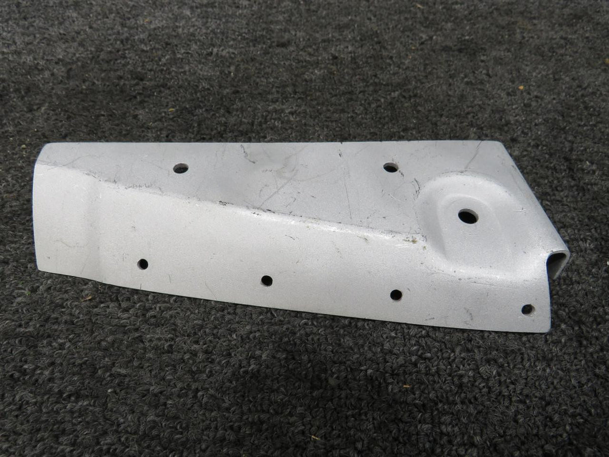 Does Not Apply 0712301-2 (Use: 0712317-2) Cessna 182 Actuator Hinge Bracket Outboard RH