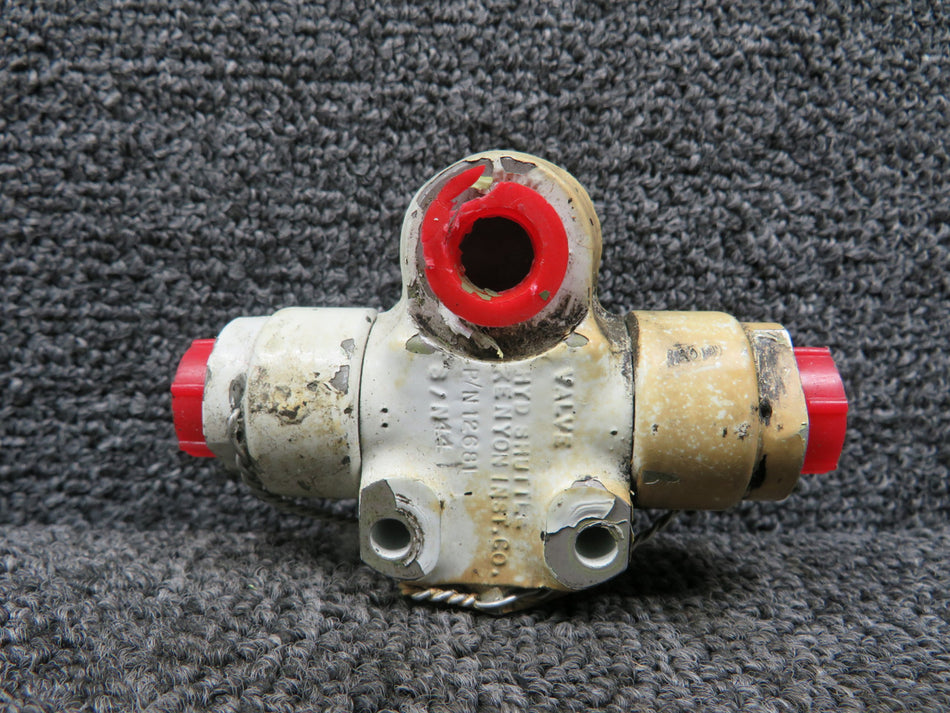 12681 Kenyon Hydraulic Shuttle Valve with Green Repairable Tag (Core)