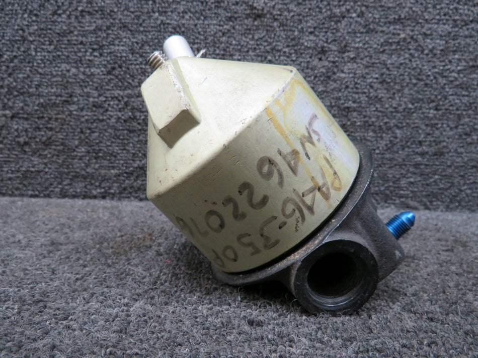 02W072322 (Alt: 758-647) Air-Maze Piper PA46-350P Fuel Filter Assembly