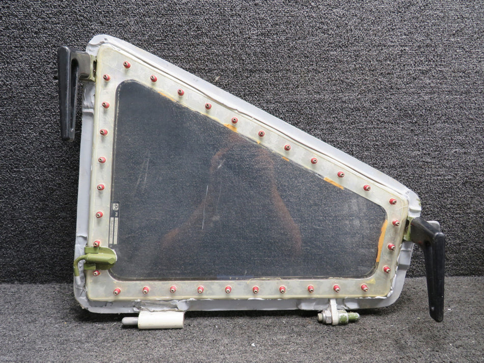 6211272-62 (Alt: 9914073-2) Cessna 650 PPG Co-Pilot Side Window (Scratched)