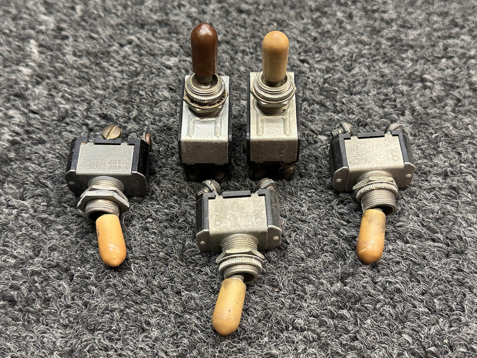AN3027-2, AN3027-1 Cutler-Hammer Toggle Switches (Set of 5)