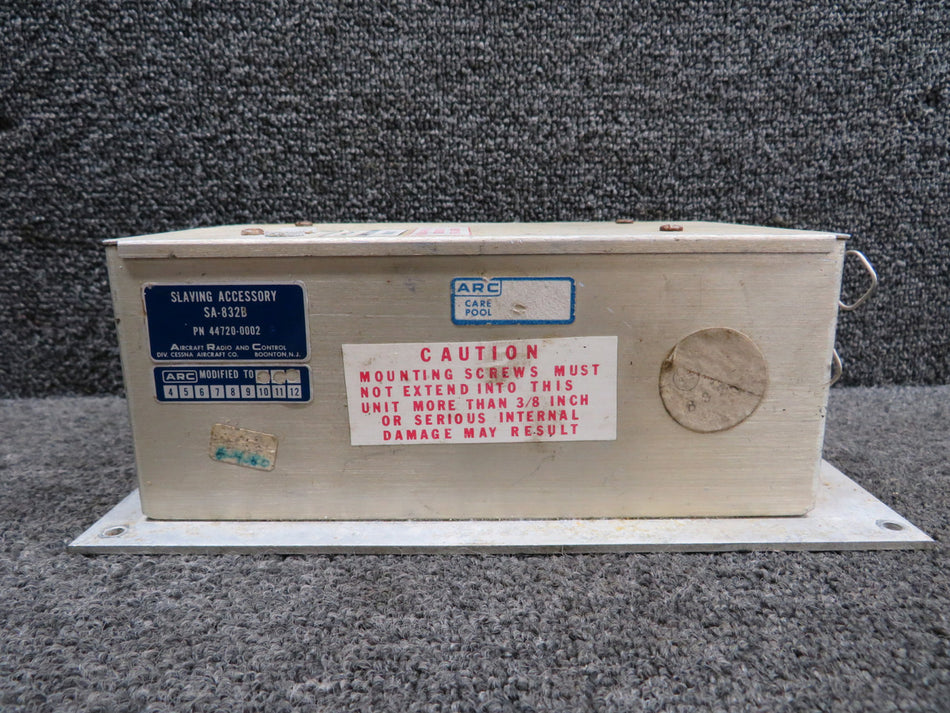 1D755 (Alt: 44720-0002) Edo-Aire Gyro Slaving Amp w Bootstrap Synchro (Core)