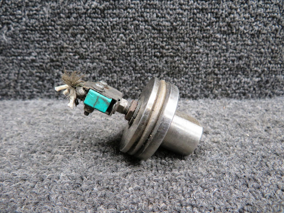 717-6049-01 (Alt: 9910058-3) Fuel Pressure Sending Unit