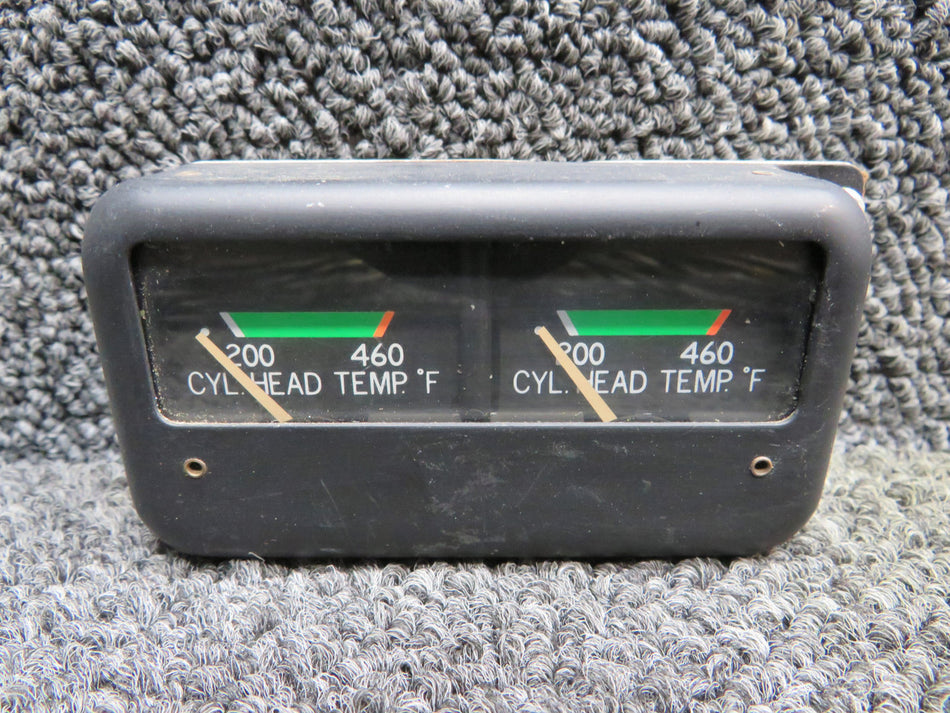 C669553-0101 Rochester Dual Cylinder Head Temperature Indicator (Volts: 28)