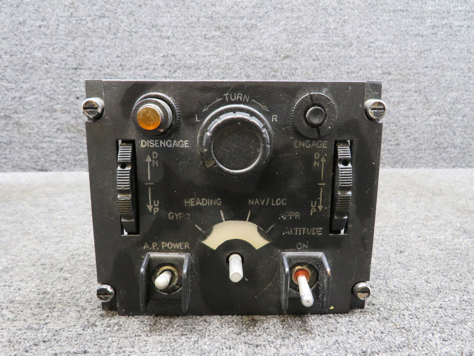 522-4017-002 Collins 614E-2G Pedestal Controller (Broken Knob) (Core)