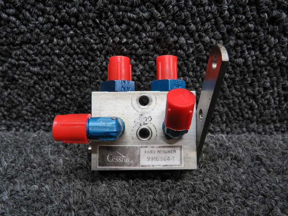 9910564-1 Cessna T303 60-25 Cleveland Parking Brake Valve Assembly