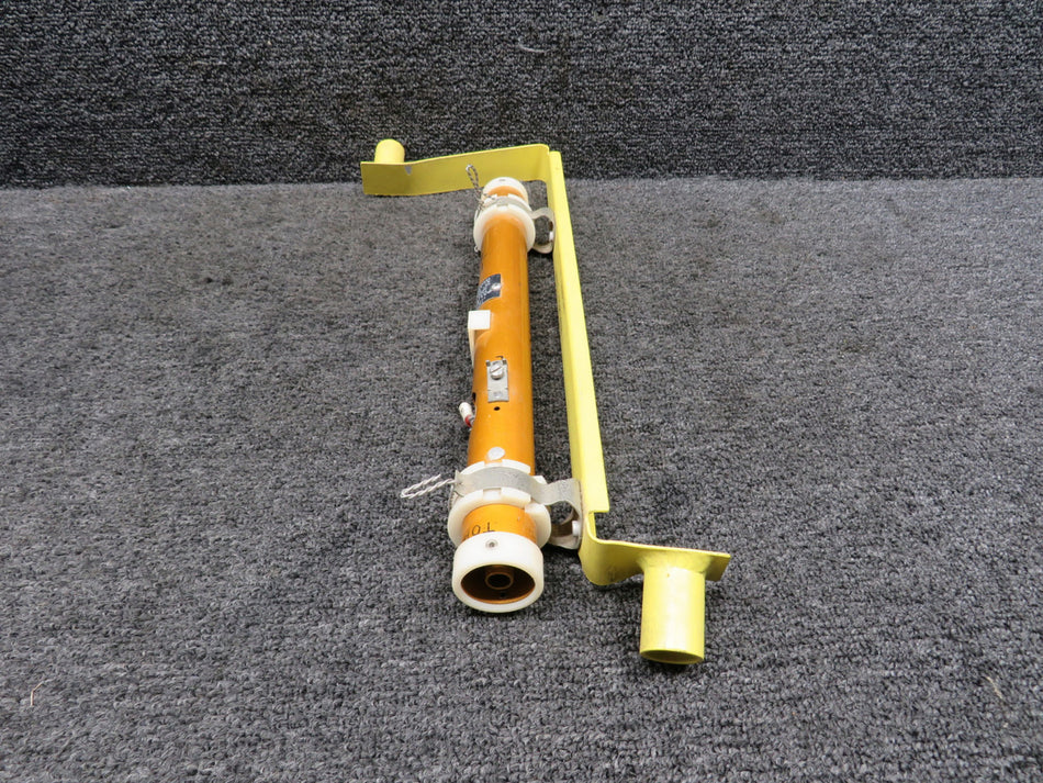 014-939-001 (Alt: 9910456-9) Gull Fuel Probe with Bracket