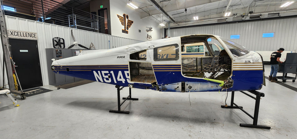 Piper PA28R-201 Fuselage w Data Plate, Bill of Sale, and Logs