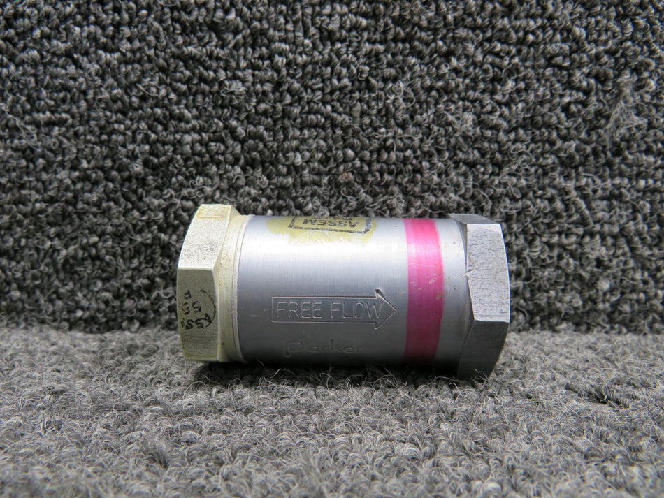 1111-517712 (Alt: MS 28883-6) Parker Low Pressure Fuel Check Valve