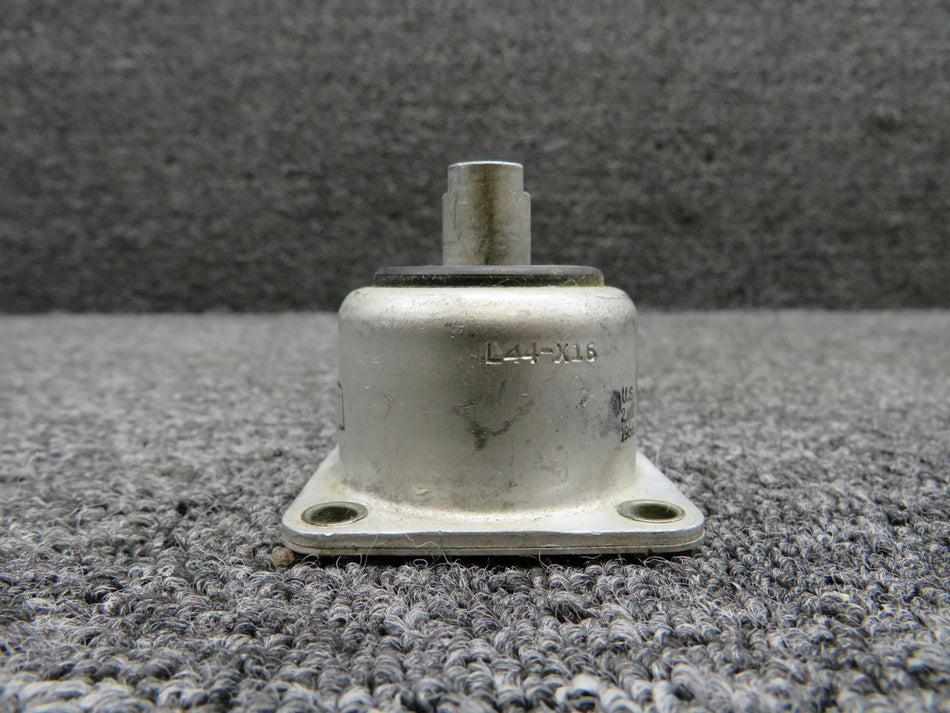 L44-X16 Barry Mount Controls Mount